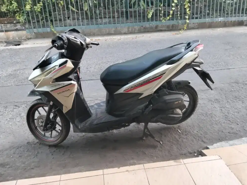 Vario 125 LED THN 2017 plat A banten
