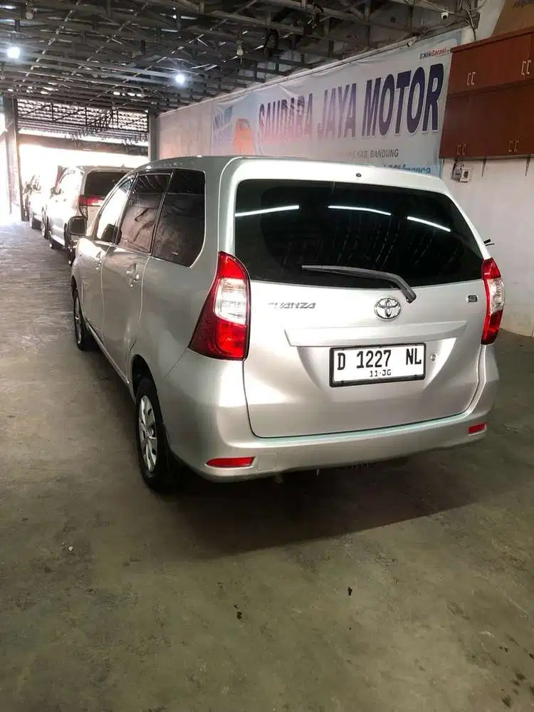 Toyota Avanza e mt 2015 Bensin