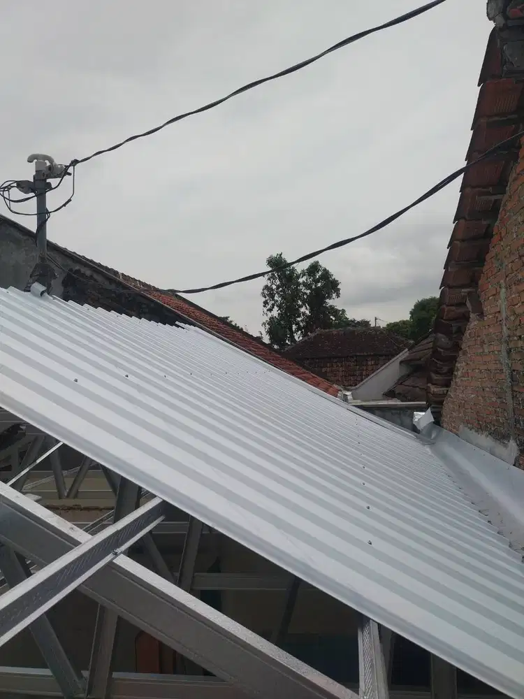Renovasi Atap Lapuk Dgn Baja Ringan UPVC ALDERON/DRSHIELD Awet