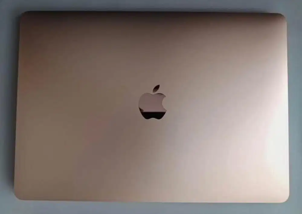 Macbook Air M1 Good Condition