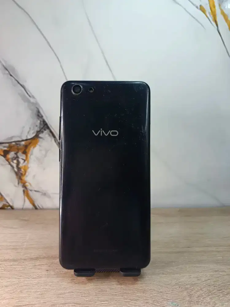 VIVO Y71 RAM 2/16GB MINUS