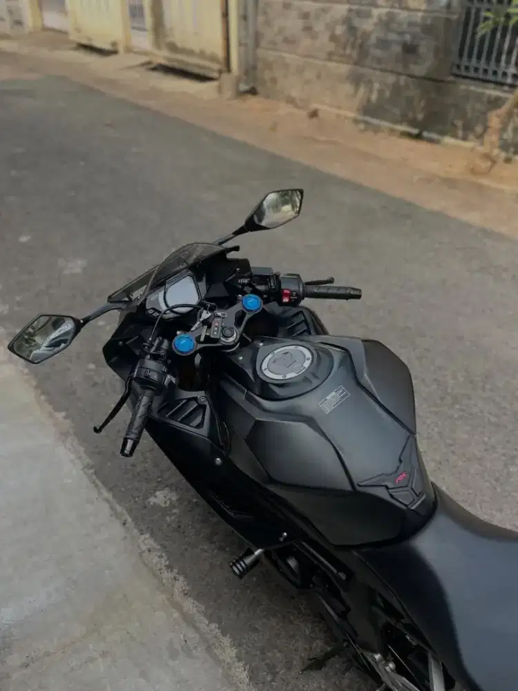 Cbr 250rr low km