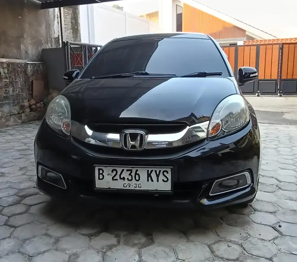 Mobilio Prestige cvt 2015