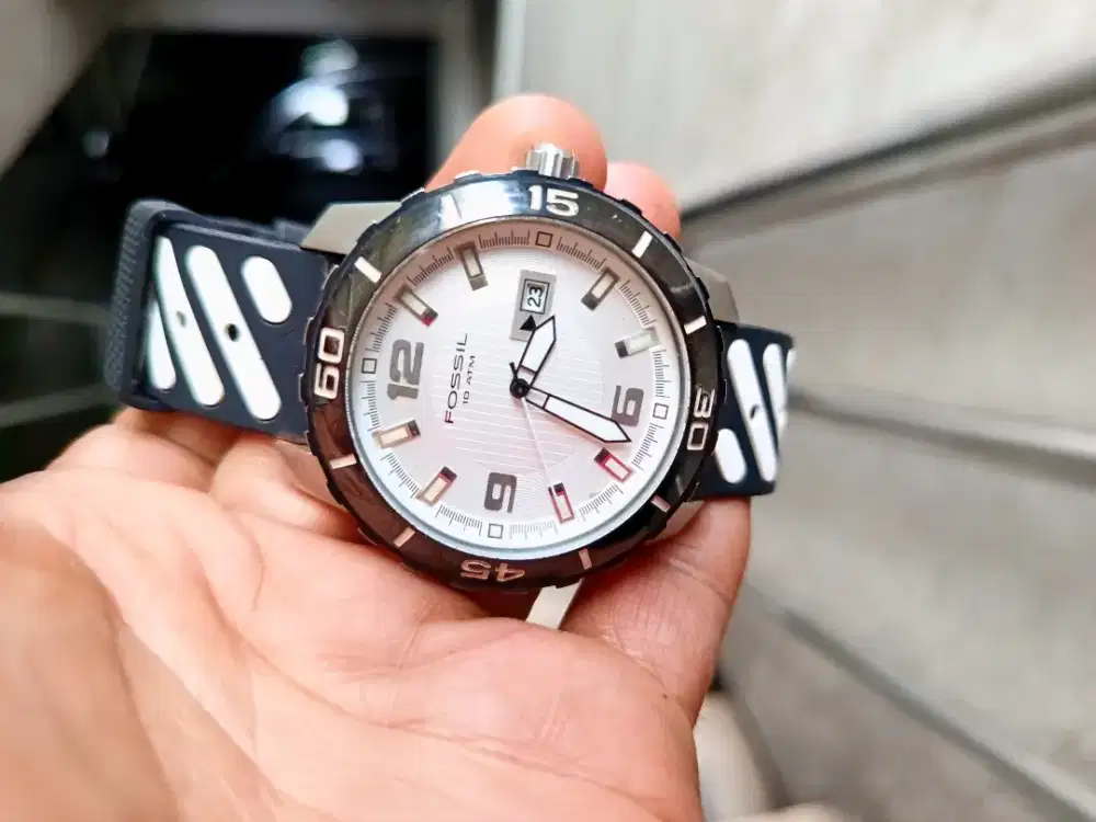 JAM TANGAN BEKAS FOSSIL MULUS SIAP PAKAI