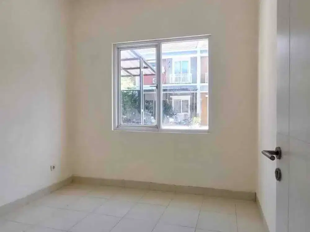 Rumah 2 Lantai Serpong Lagoon Cluster Pelican Dekat BSD dan Gading Serpong Tangerang