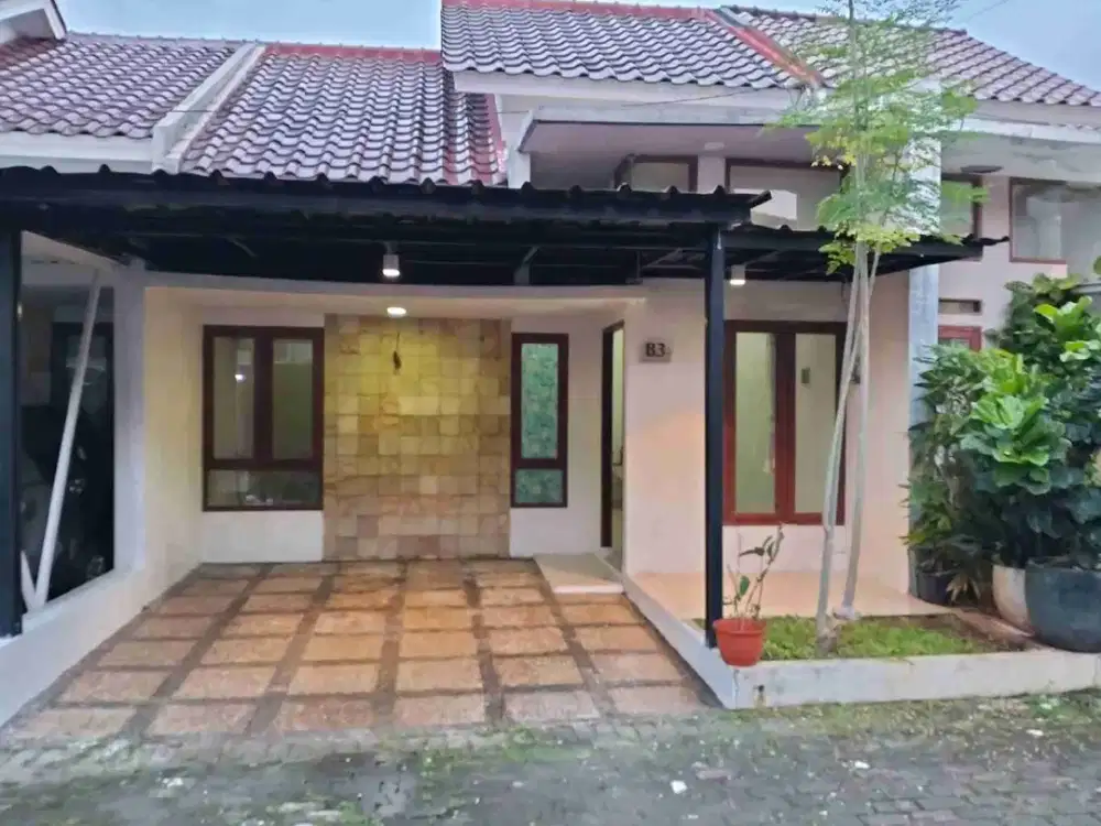 Dijual Rumah Siap Huni Strategis dalam Perumahan Tanah Baru Beji Depok