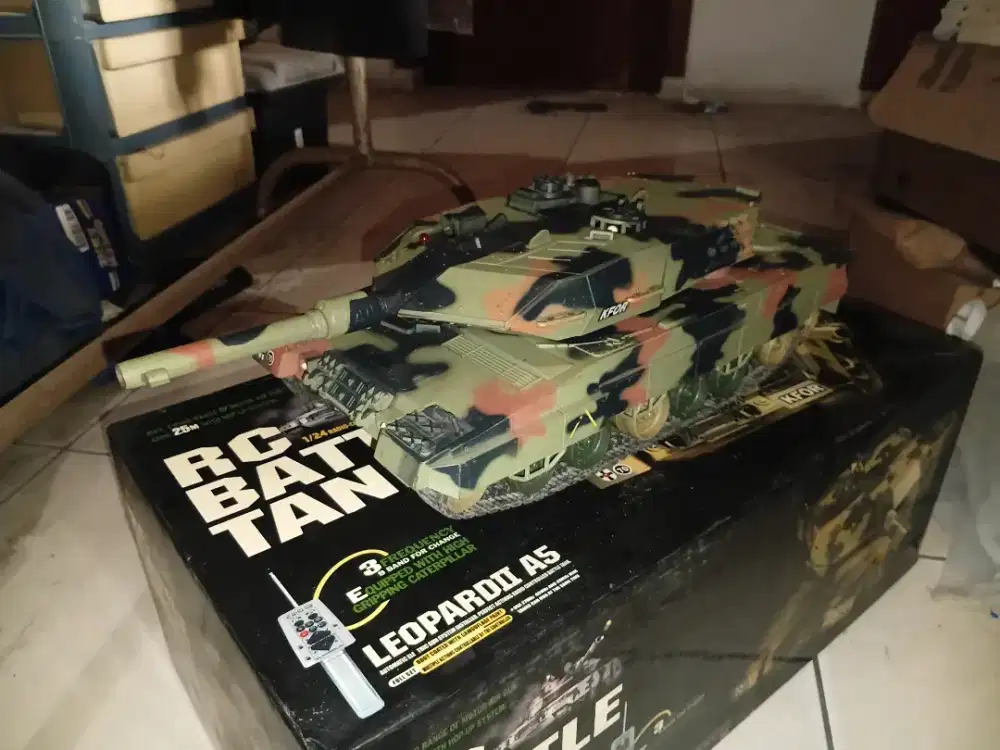 Rc tank leopardII a5  henlong gen 1