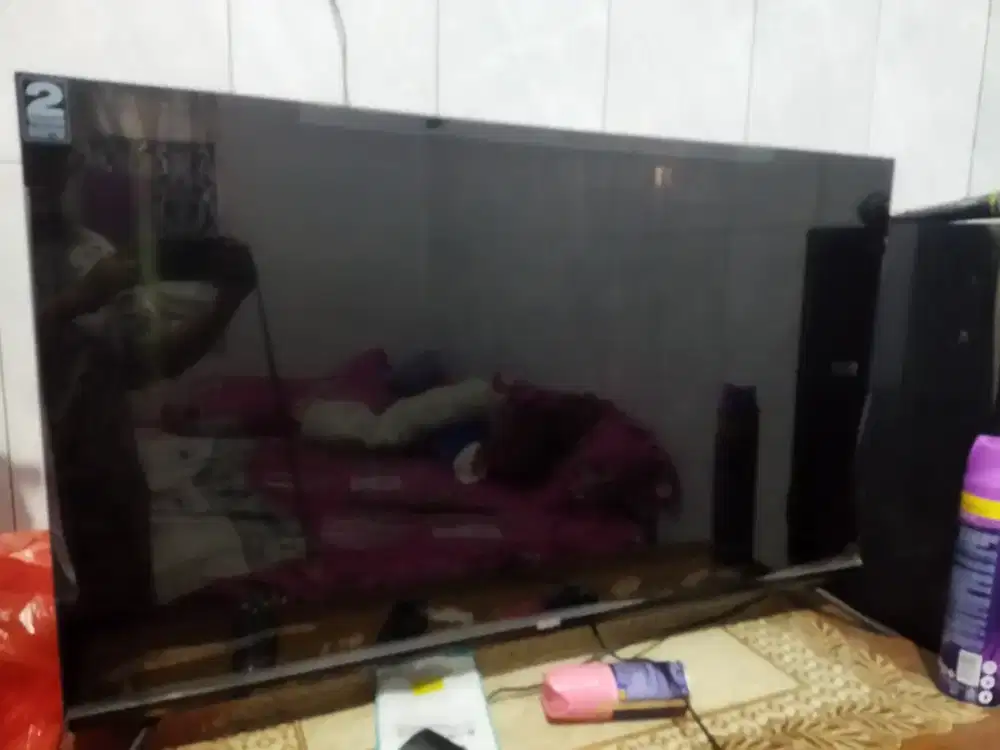 Tv android merk akari 43