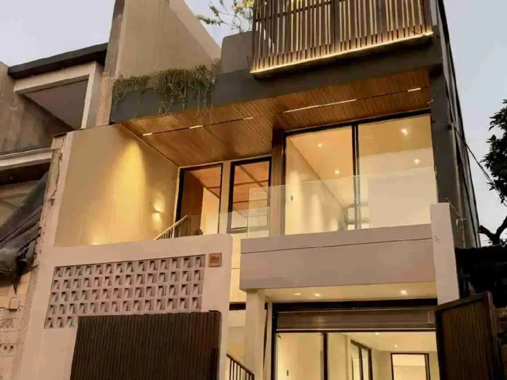 Rumah Modern Luxury Konsep Villa di Area Gatsu Barat Denpasar