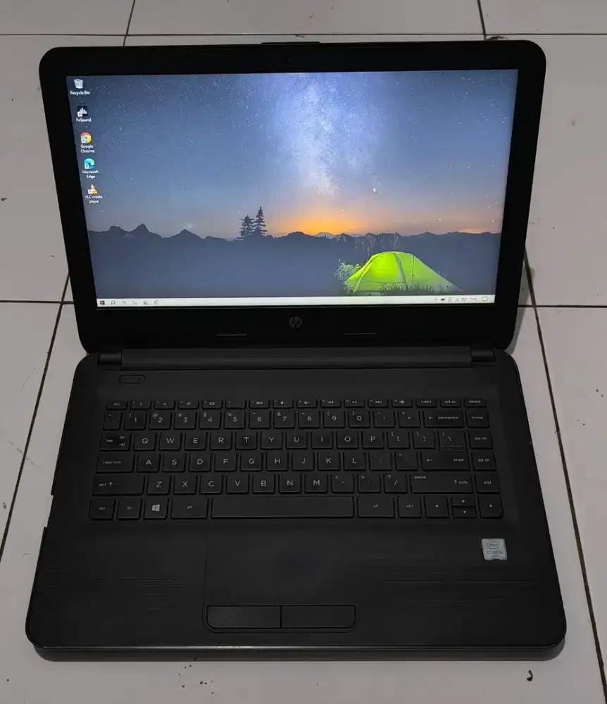 Laptop hp 240 i3 gen 6 ram 4/500 Batre 3 jam windows 10 siap zoom