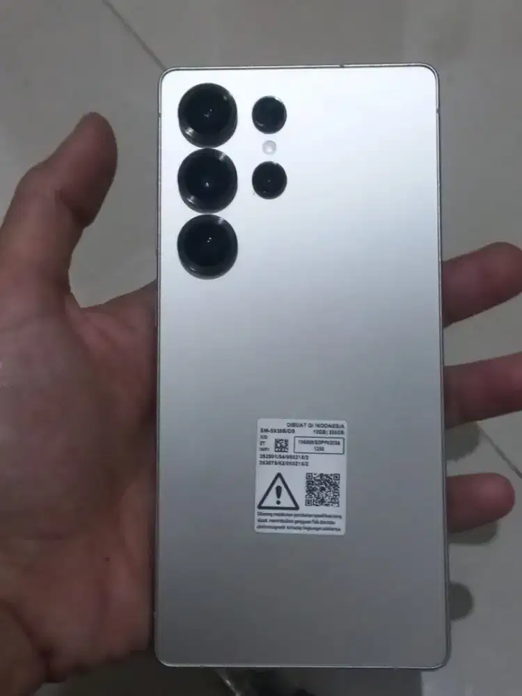 SAMSUNG S25 ULTRA RESMI SEIN