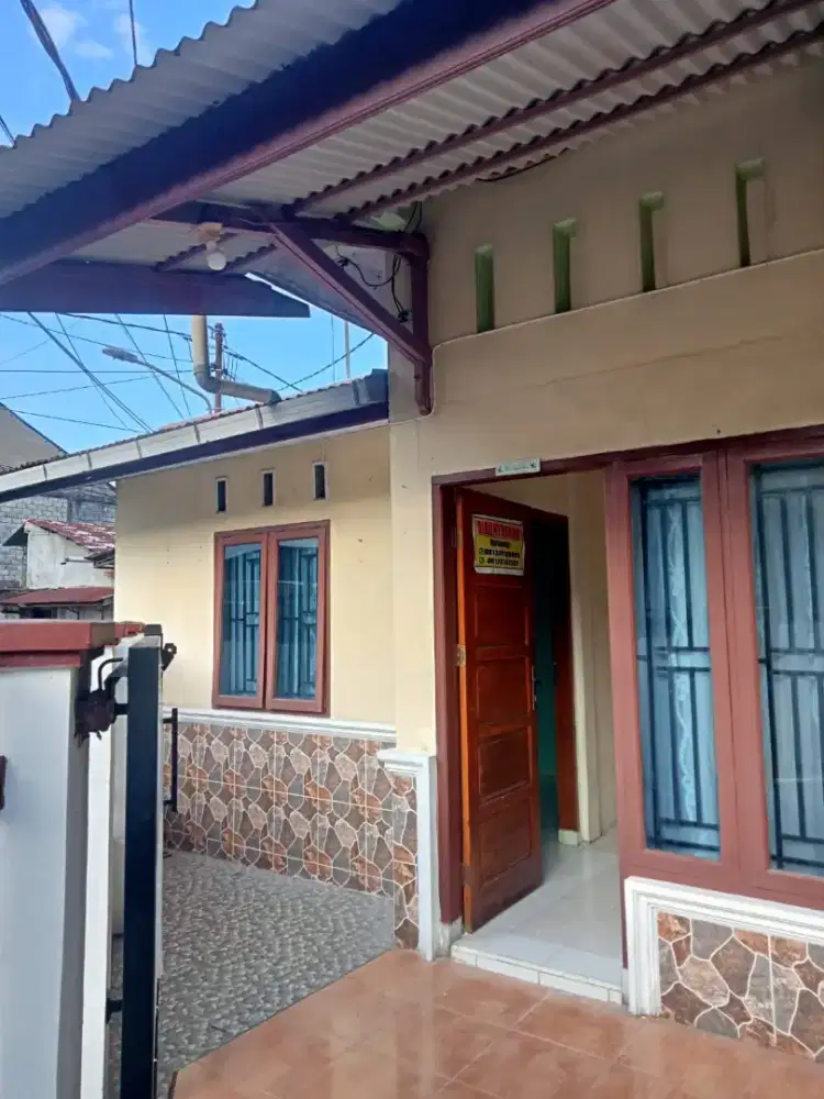 Disewakan Paviliun di Pusat Kota Padang