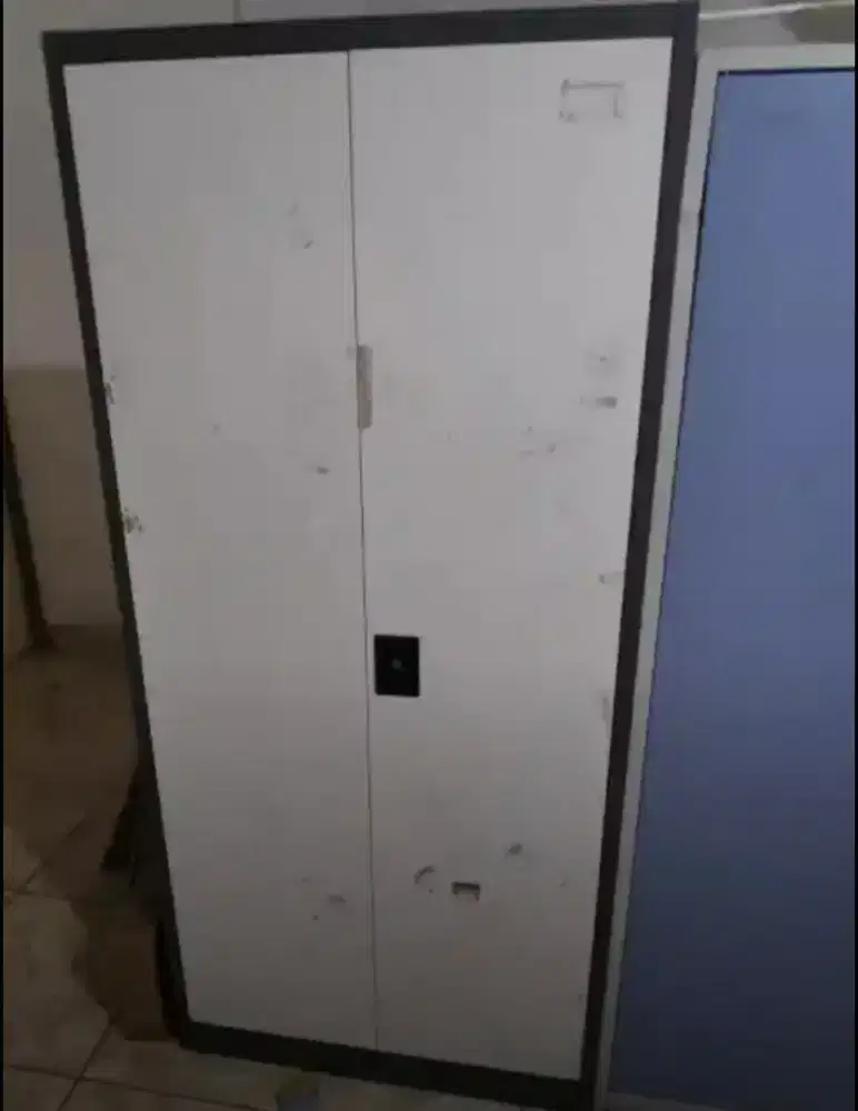 Dijual bekas cabinet kantor warna abu