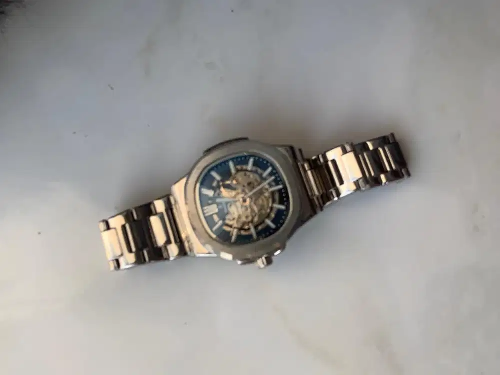 Jam tangan ronmar