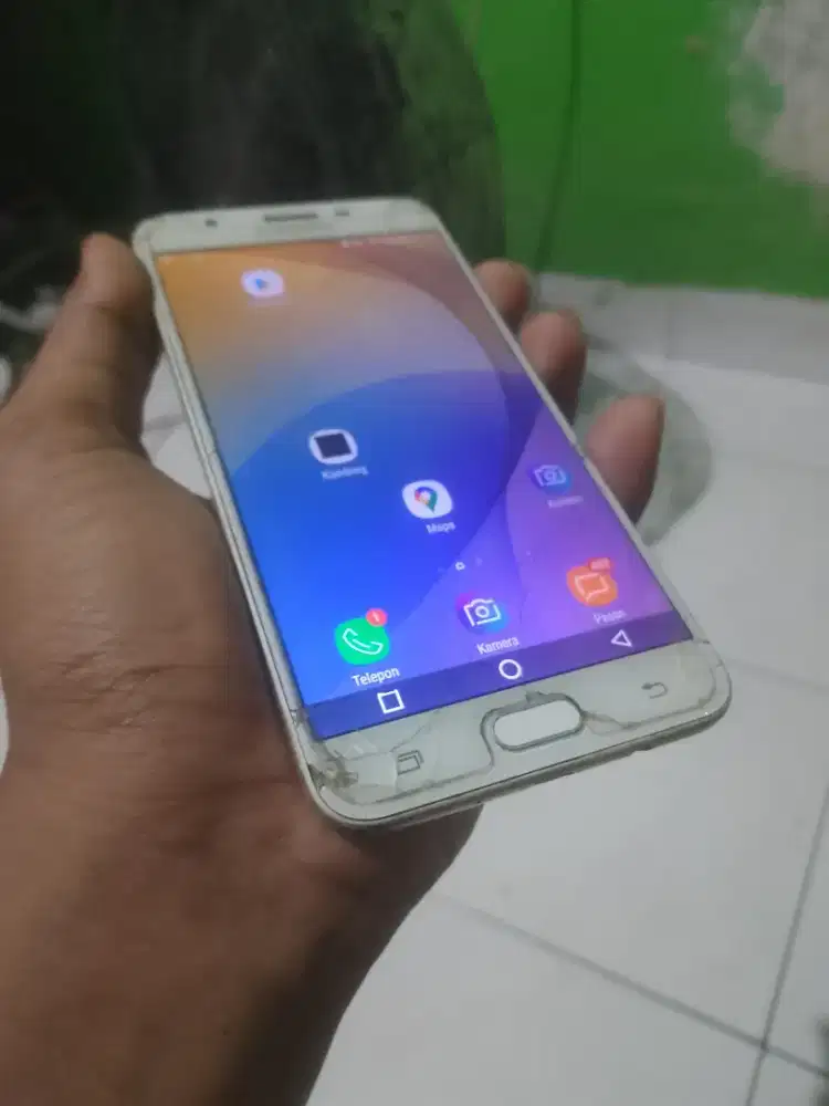 SAMSUNG J2 PRIME