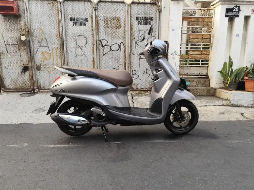 Yamaha grand filano lux 2024 b dki km low istimewa