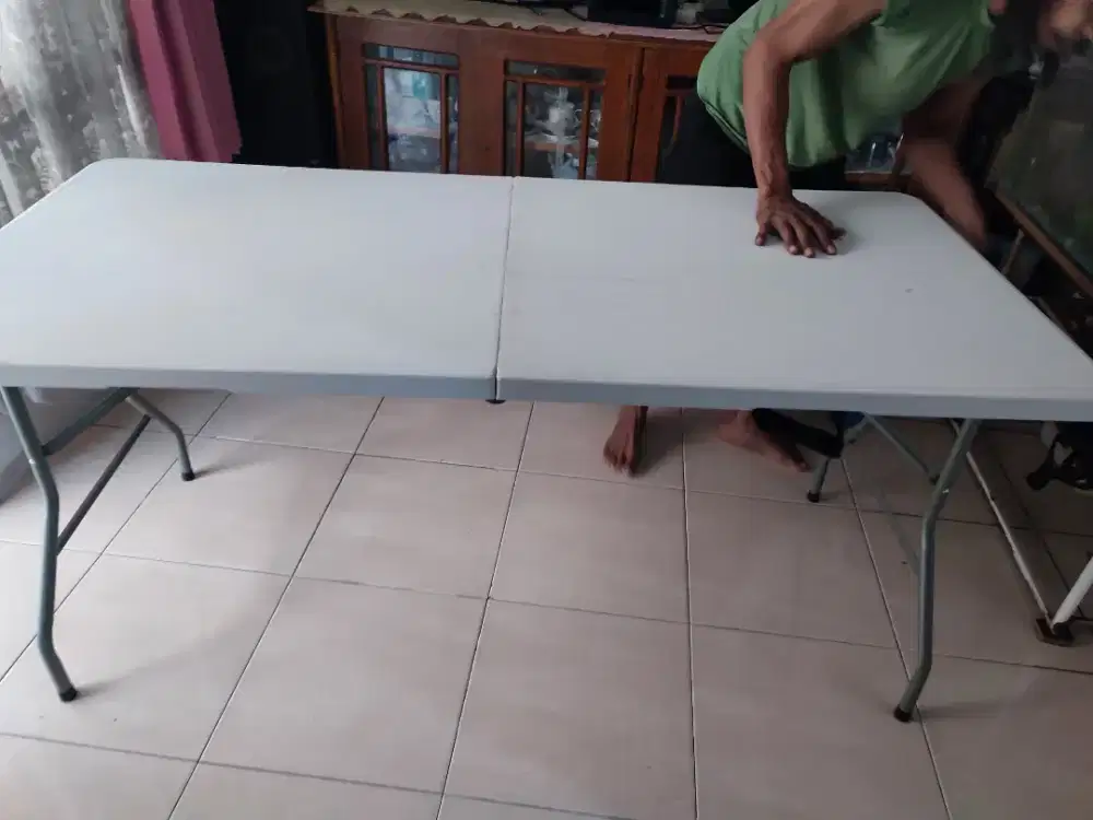 Dijual meja portable ukuran 180x74