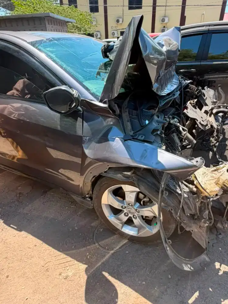 Honda HRV 2016 bekas laka