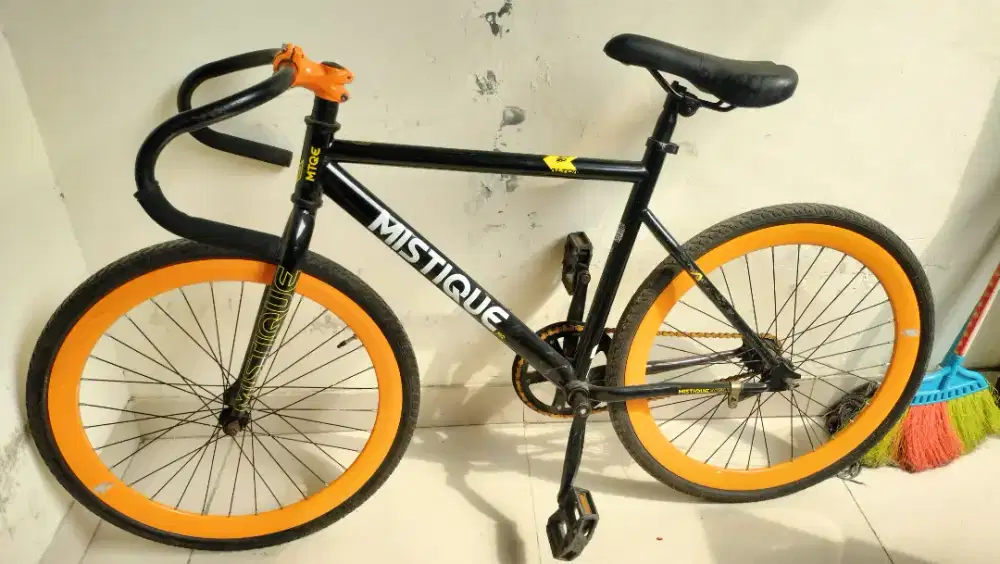SEPEDA FIXIE MISTIQUE