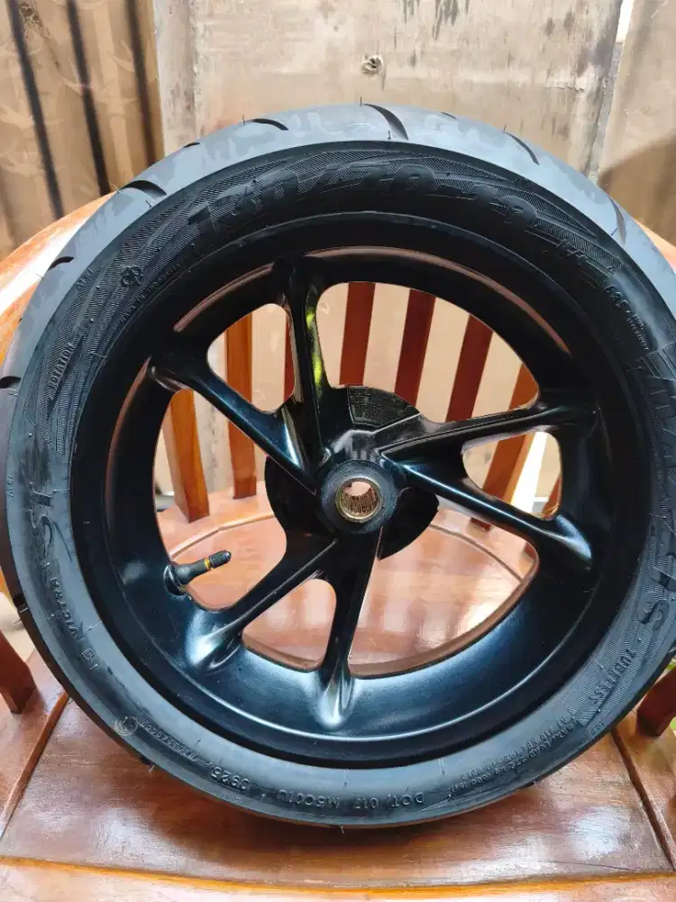 Felk ori nmax old+ban maxxis baru, no minus