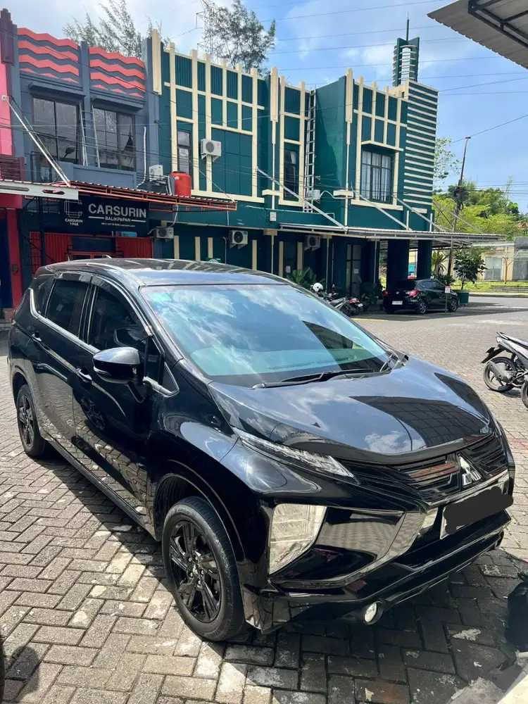 Mobil Mitsubishi Xpander 1,5L 2021 matic black edition