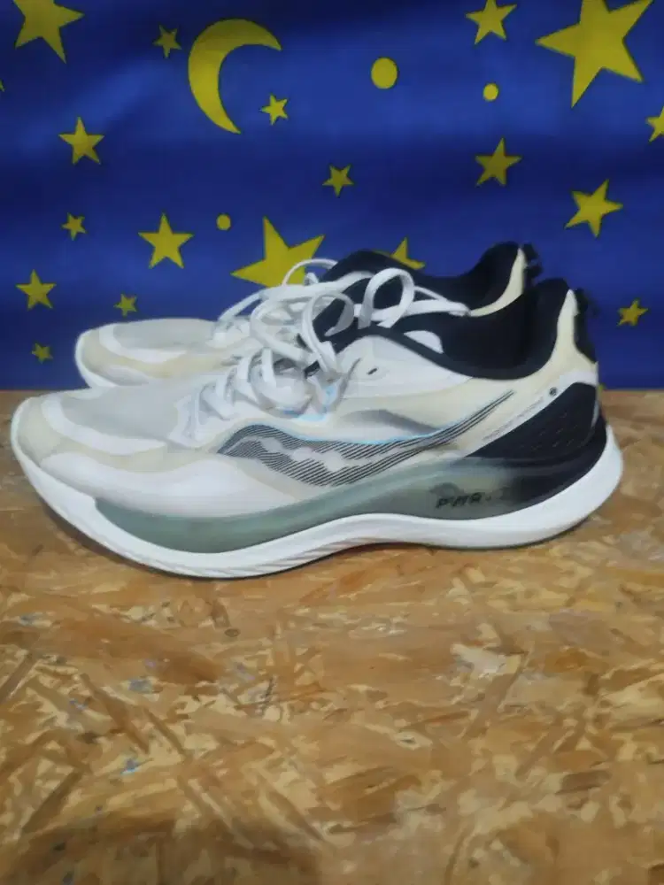 saucony phoenix inferno 2 original
