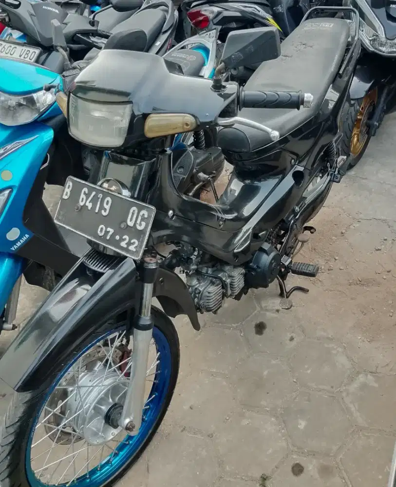 KAWASAKI KZR 1997