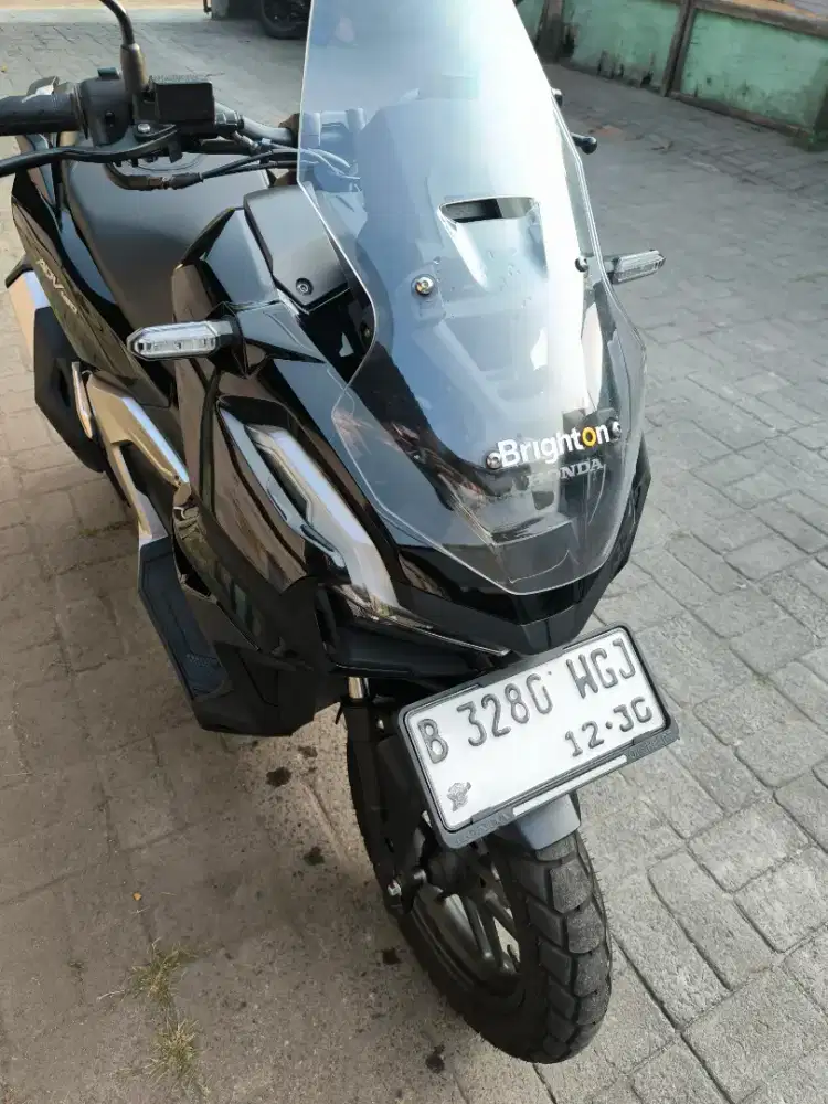 Honda Adv 2025 like new