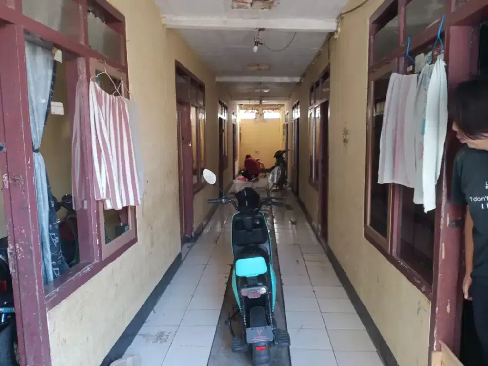 Kos Kost 15 Kamar di Sekekuda Mekar Wangi