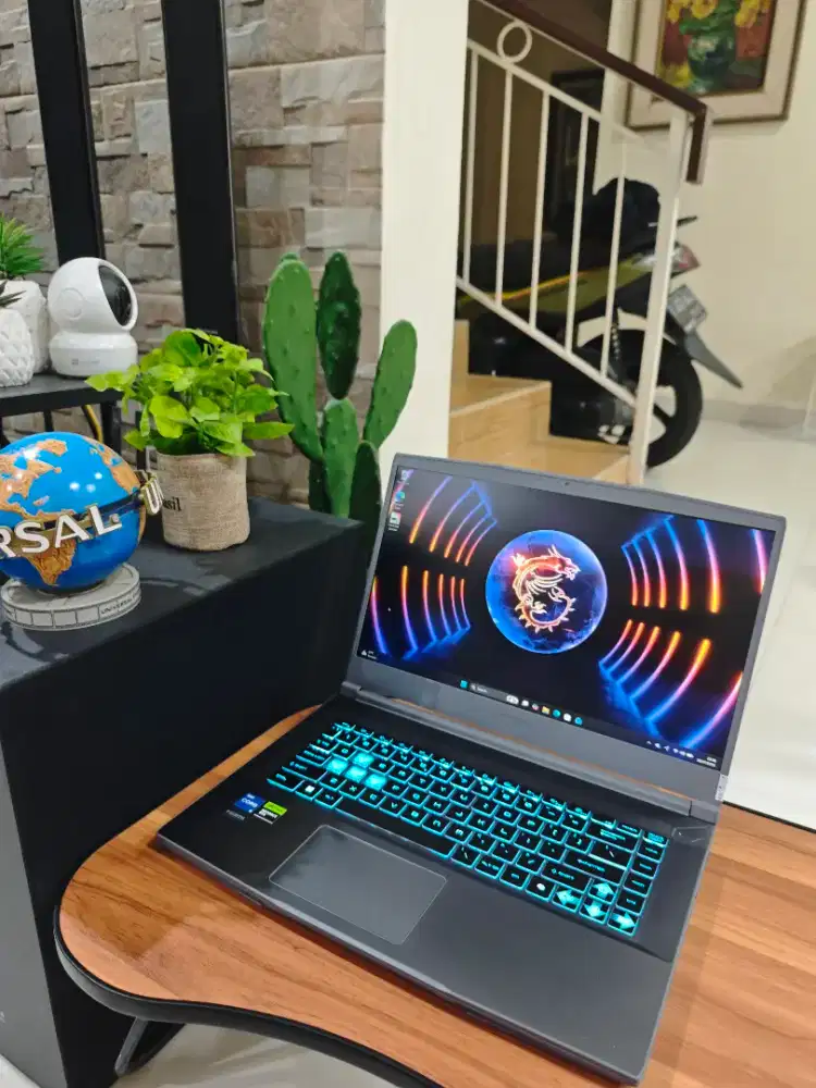 Laptop MSI Thin 15 RTX4050 16/512 I5 13420H x rog msi nitro tuf