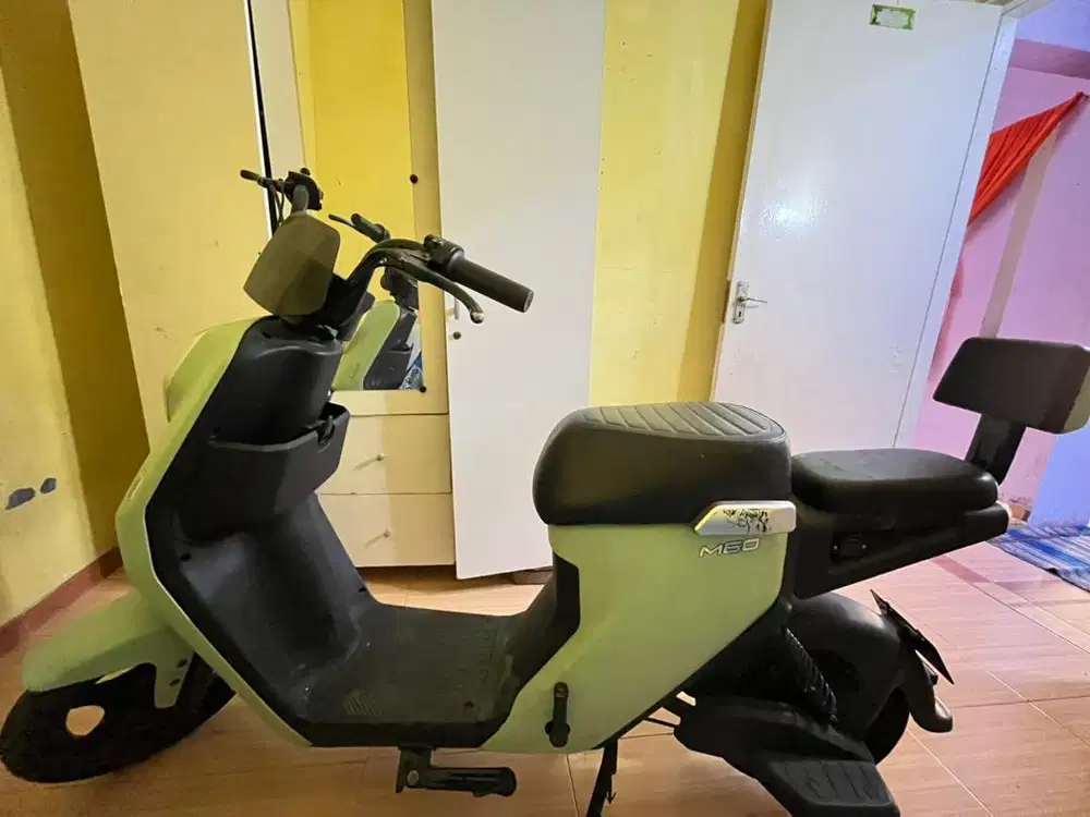 Di jual sepeda listrik dalam kondisi aki mati