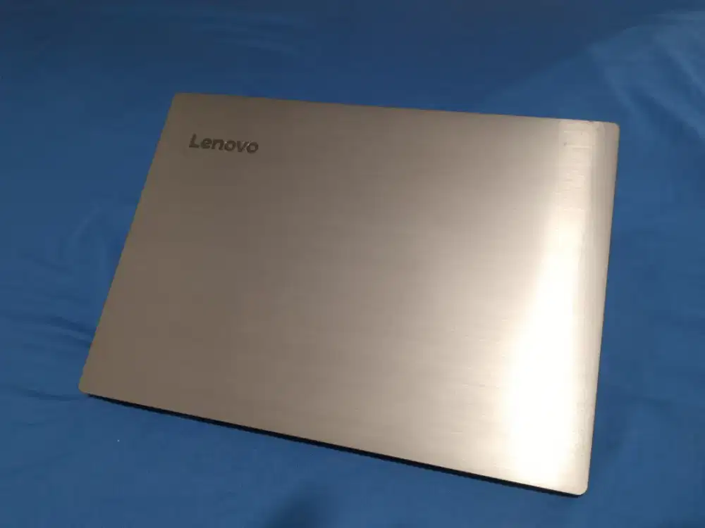 Laptop Lenovo V330-14IKB Core i5 Gen 8
