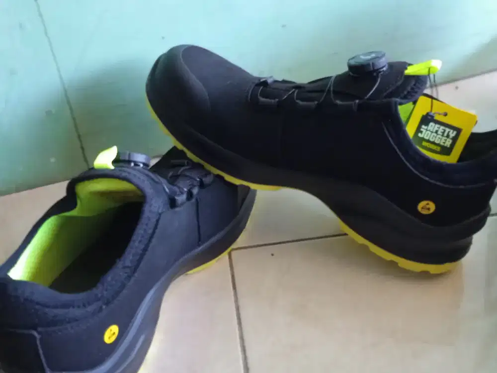 Sepatu safety Jogger modulo S3 low tls ukuran 42