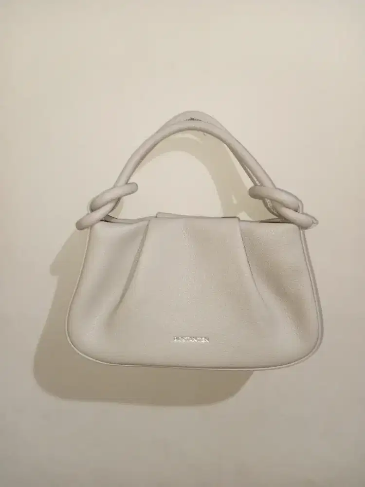 Slingbag or handbag bostanten