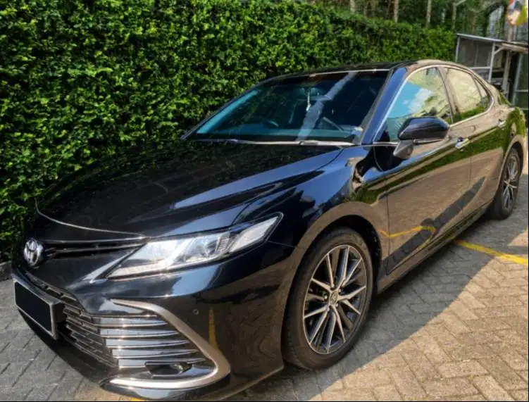 TOYOTA ALL NEW  CAMRY Low km 2.5 V A/T BENSIN KM 16K