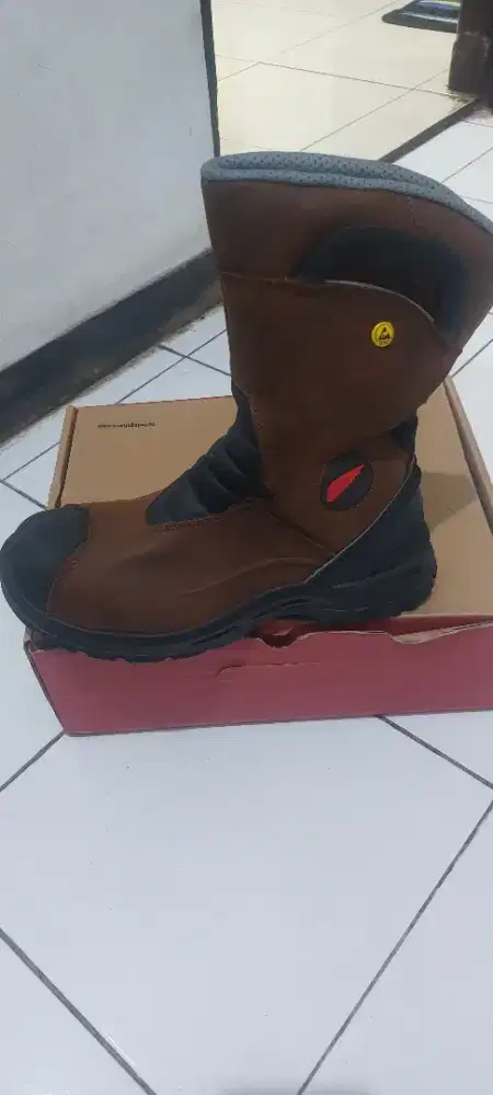 Brand New Red Wing 3221