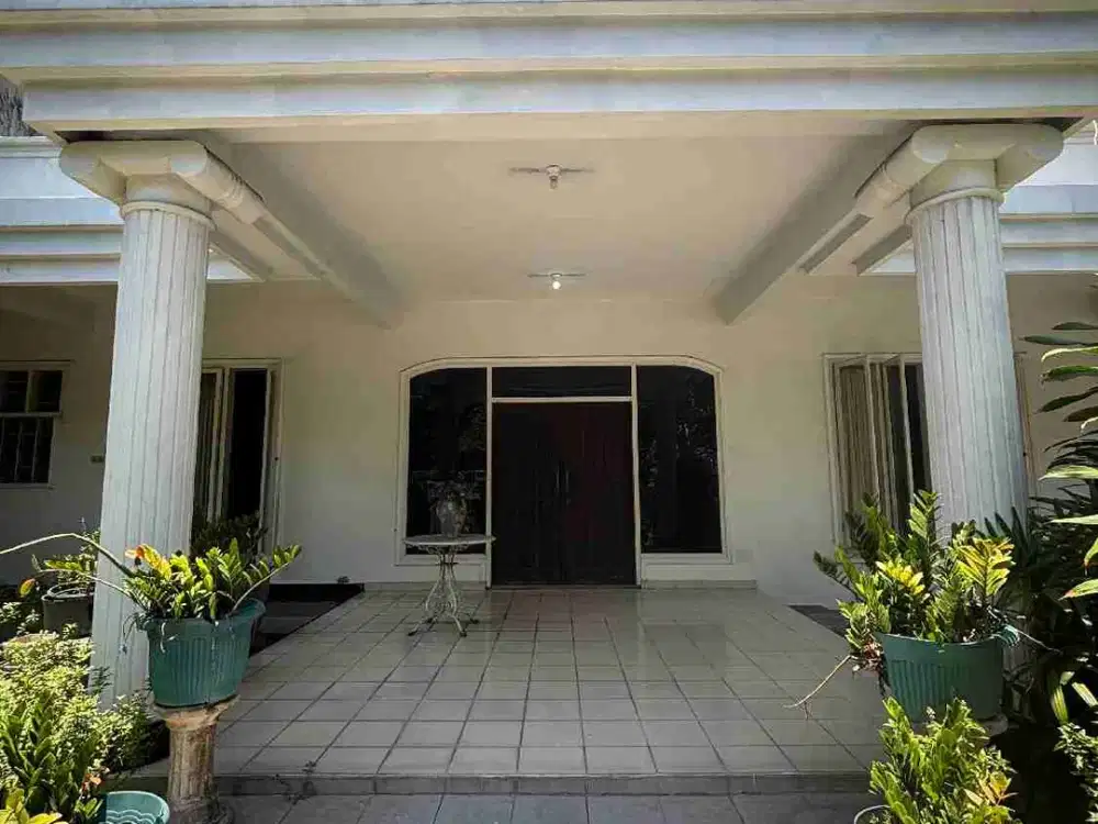 Dijual Rumah 2 lantai Komersial Area di Jalan Raya Merr Surabaya