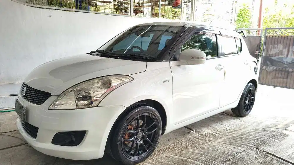 Suzuki Swift 2017 Bensin
