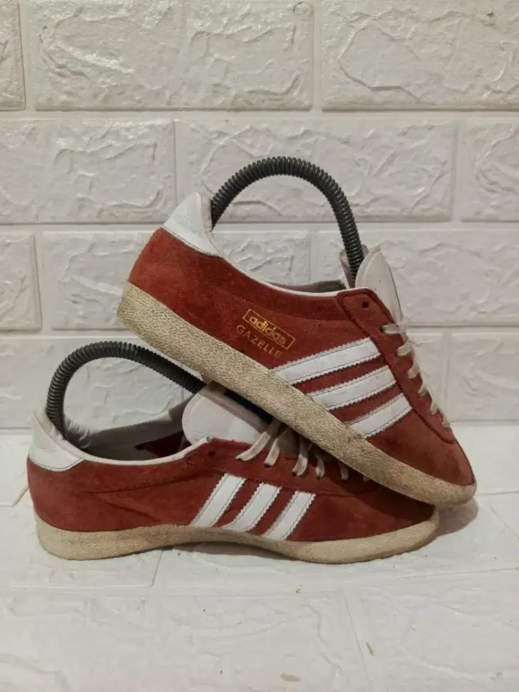 Adidas Gazelle OG red