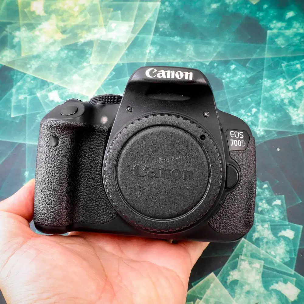 Canon 700D Body Only. Fullset Mulus.