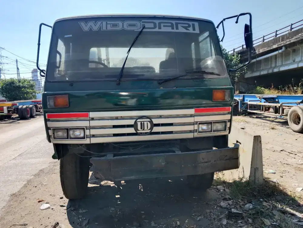 Nissan BTX THN 94 ekor 40 ft