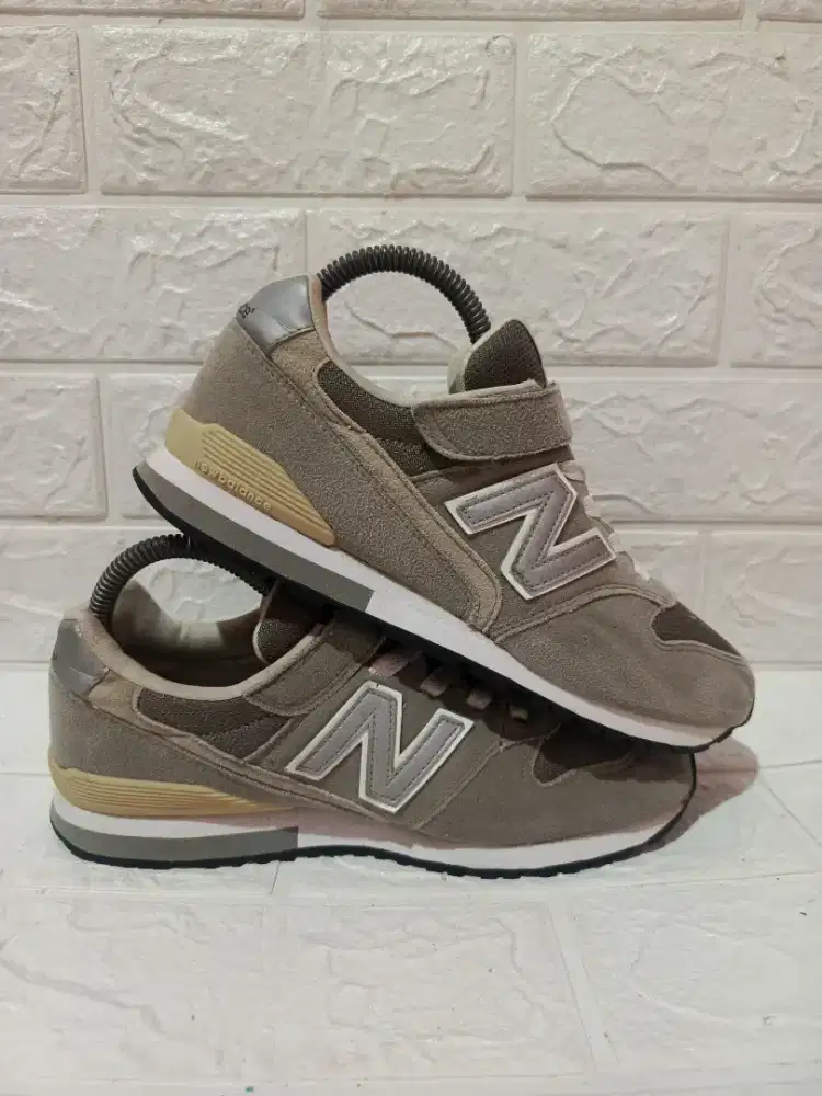 New Balance 996 Velcro Grey