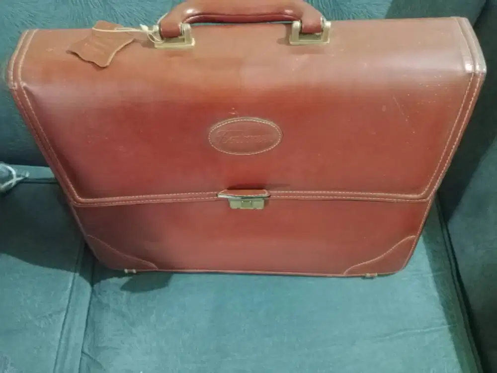 Tas Vintage Preloved  Borbonese