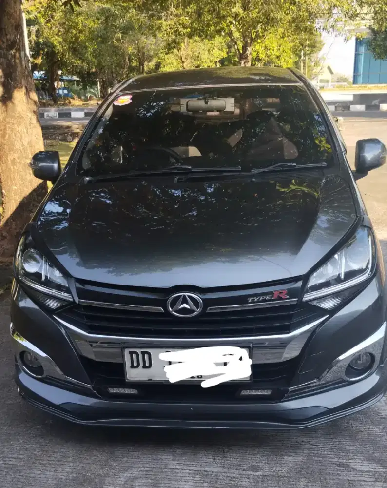Daihatsu Ayla R Deluxe 2018 Manual