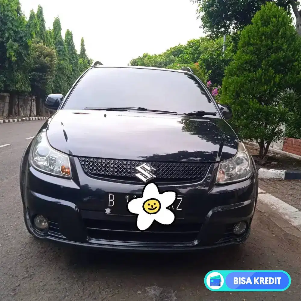 Mobil terawat Suzuki SX4 TH 2012 Pemakai Dokter