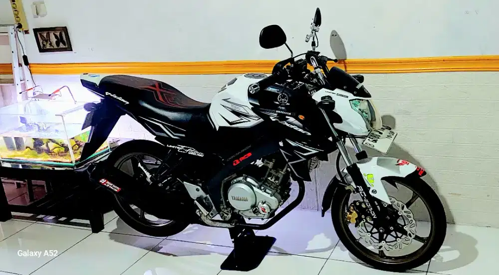 Yamaha Vixion Spesial Edition