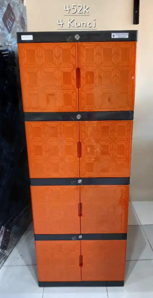 Lemari Pakaian Plastik 4 Susun