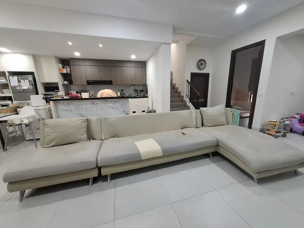 Sofa L secondhand | pemakaian pribadi
