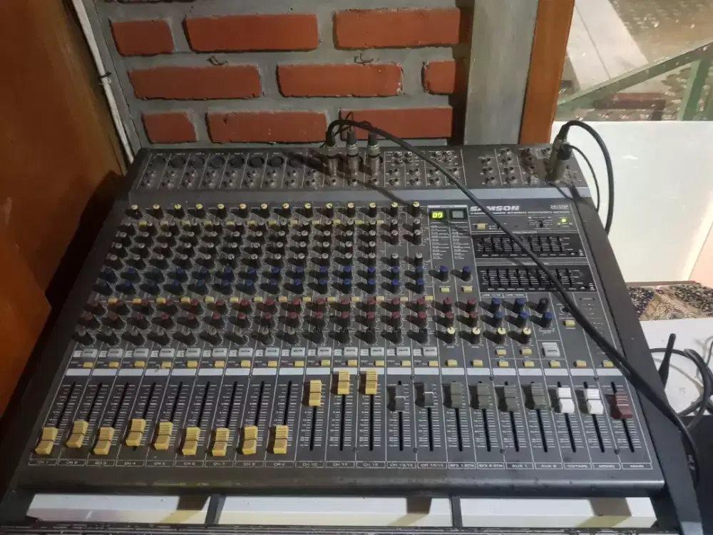 Power mixer Samson TMX20 dual efek 1000 watt