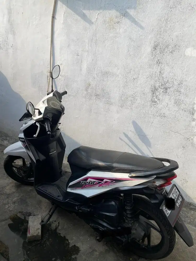DiJual Motor Beat 2013
